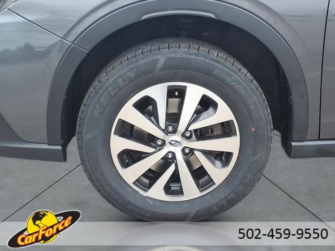 Used 2022 Subaru Outback Premium image 16