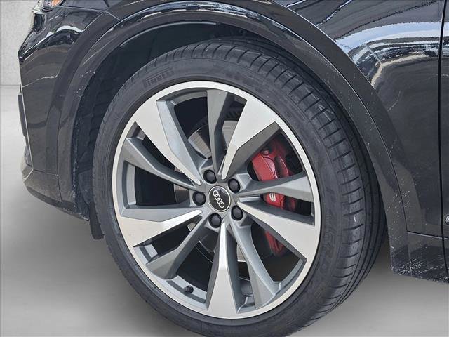 Certified 2024 Audi SQ5 Premium Plus w/ S Sport Package AWD/4WD image 6