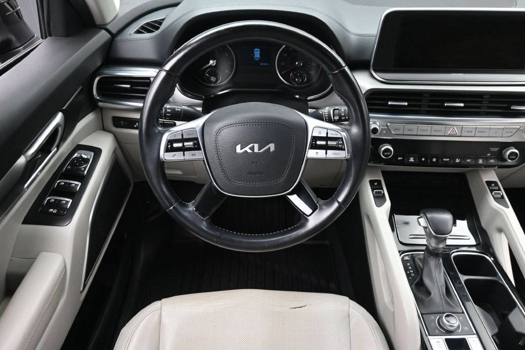 Used 2022 Kia Telluride S AWD/4WD image 14