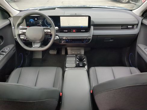 Used 2025 Hyundai Ioniq 5 Limited image 29