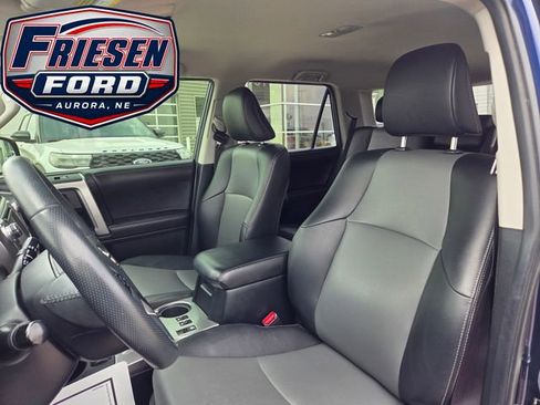Used 2019 Toyota 4Runner SR5 Premium AWD/4WD image 12