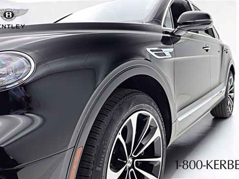 New 2025 Bentley Bentayga image 22