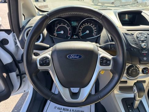 Used 2016 Ford Fiesta SE image 25