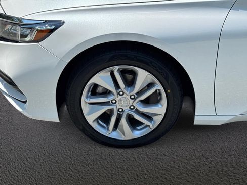 Used 2020 Honda Accord LX image 10
