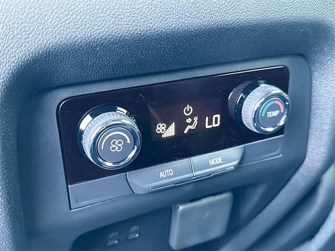 New 2026 Chevrolet Traverse LT w/ Driver Confidence Package image 18