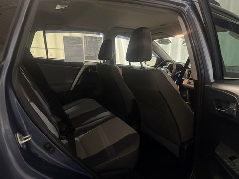 Used 2014 Toyota RAV4 XLE image 27