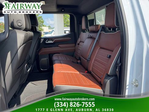 Used 2026 GMC Sierra 1500 Denali Ultimate AWD/4WD image 11