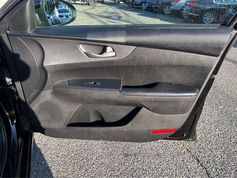 Used 2020 Kia Forte LXS image 24