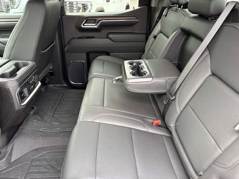 Certified 2024 GMC Sierra 1500 SLT w/ SLT Premium Plus Package AWD/4WD image 30