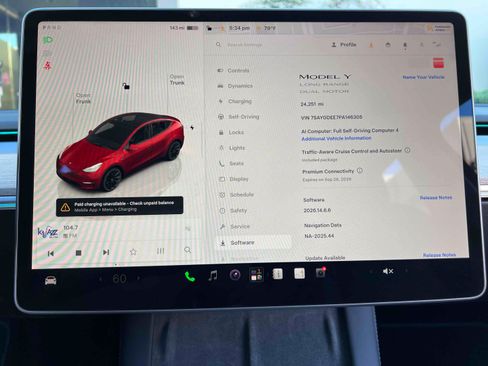 Used 2023 Tesla Model Y Long Range AWD/4WD image 17