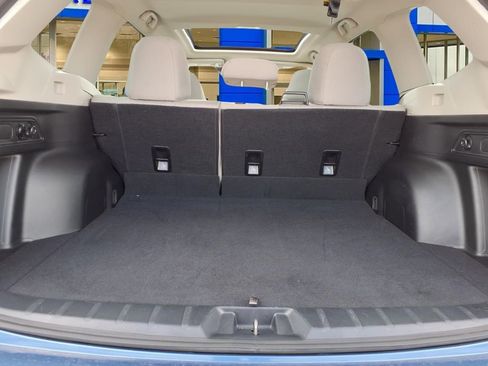 Used 2024 Subaru Forester Premium AWD/4WD image 30