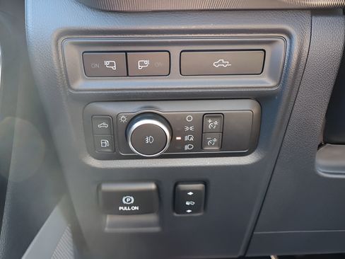 Used 2022 Ford F150 Platinum w/ Equipment Group 701A High AWD/4WD image 26