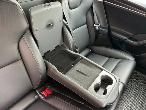 Used 2021 Tesla Model S Plaid image 30