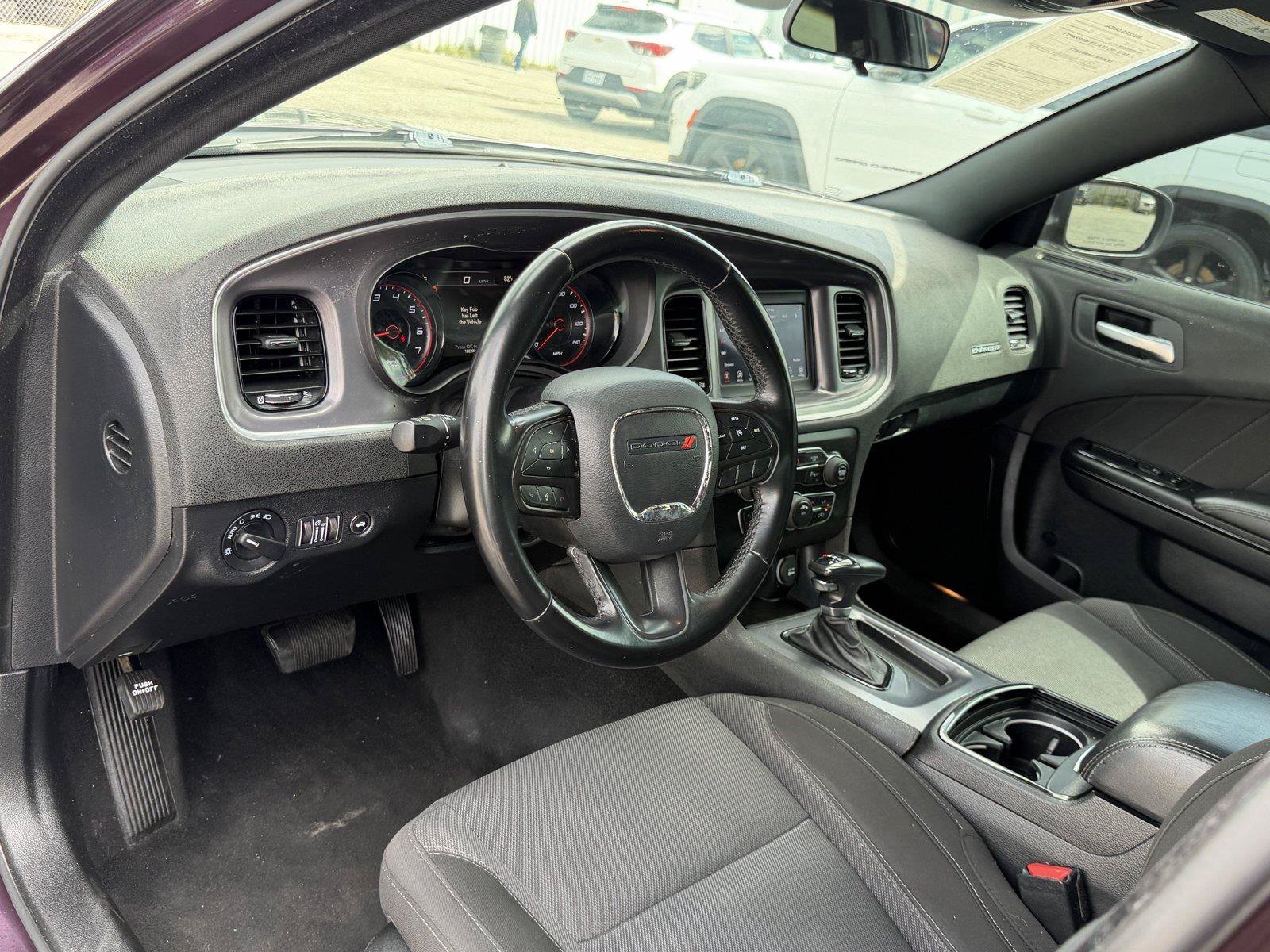 Used 2020 Dodge Charger SXT w/ Blacktop Package RWD image 14