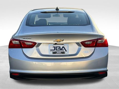 Used 2018 Chevrolet Malibu LS image 27