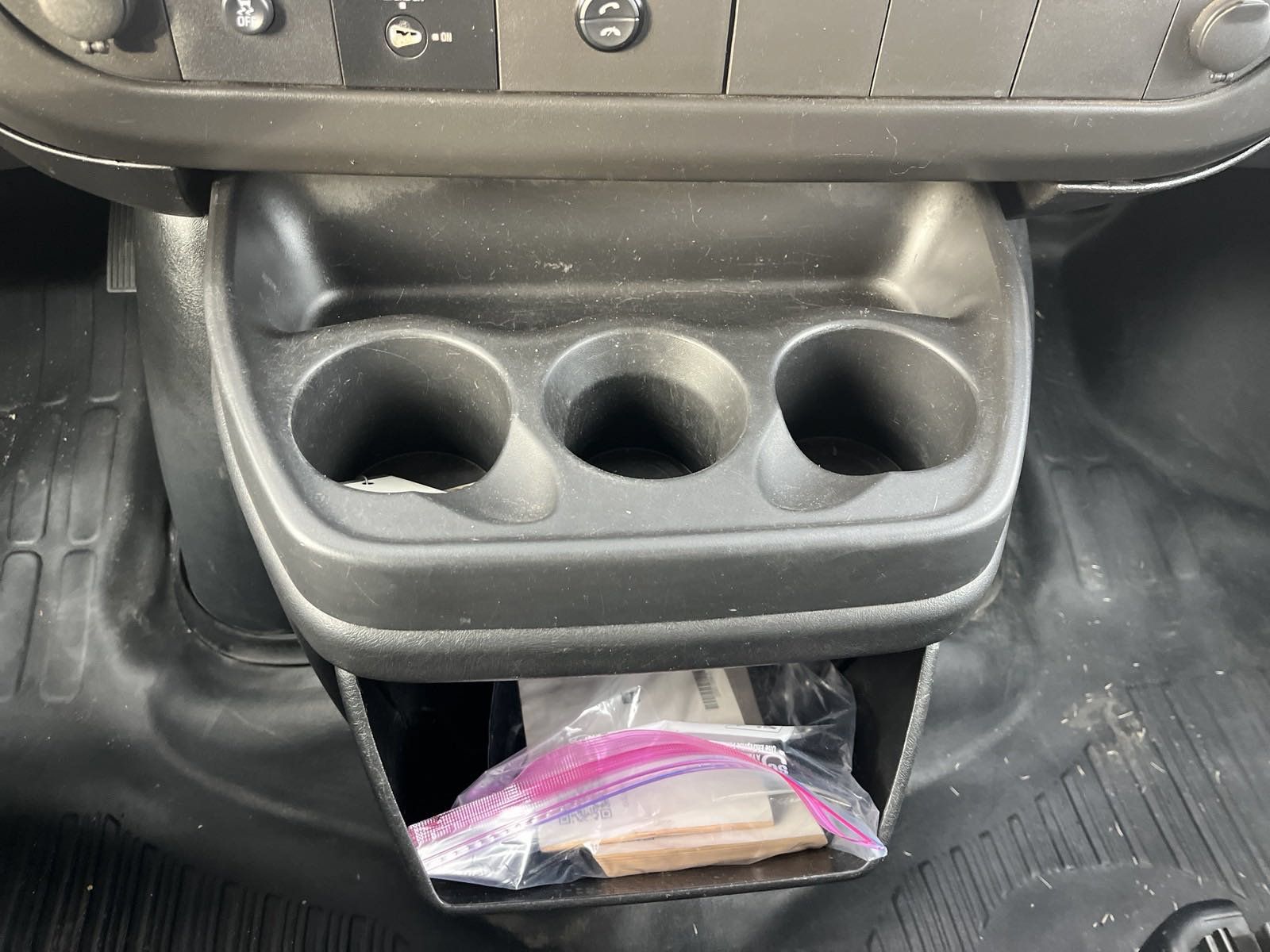 Used 2013 Chevrolet Express 2500 RWD image 16