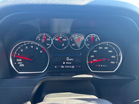 Used 2021 Chevrolet Silverado 1500 LT Trail Boss w/ Convenience Package II AWD/4WD image 16