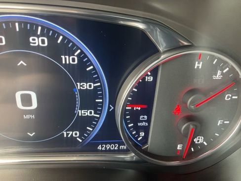 Used 2022 Chevrolet Blazer RS w/ Enhanced Convenience Package image 14