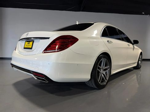 Used 2014 Mercedes-Benz S 550 Sedan image 4
