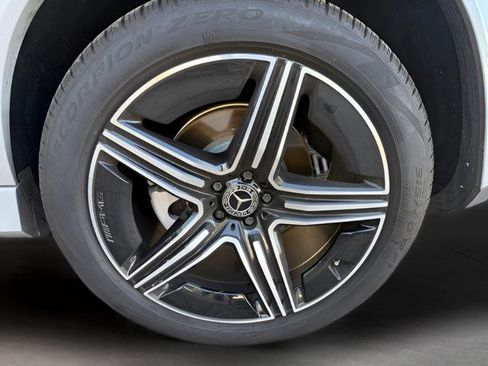 Used 2024 Mercedes-Benz GLE 580 4MATIC image 36