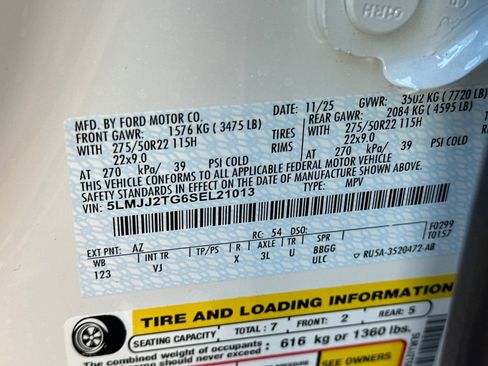 New 2025 Lincoln Navigator Black Label image 31