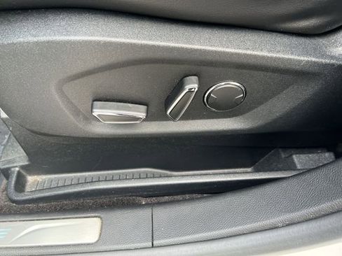 Used 2018 Ford Edge Sport w/ Equipment Group 401A image 10