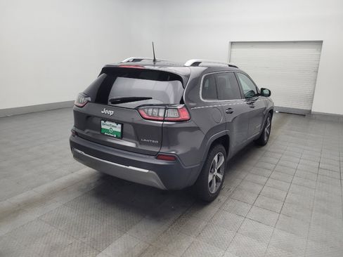 Used 2019 Jeep Cherokee Limited image 9