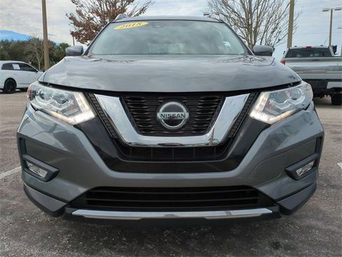 Used 2018 Nissan Rogue SL w/ Premium Package image 9
