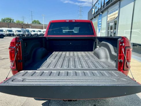 Used 2026 RAM 2500 Big Horn AWD/4WD image 8