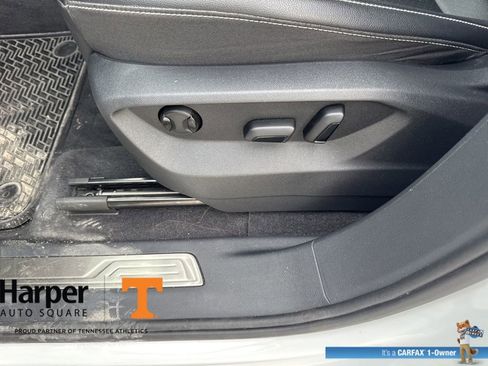 Used 2022 Volkswagen Atlas SE w/ Panoramic Sunroof Package image 15