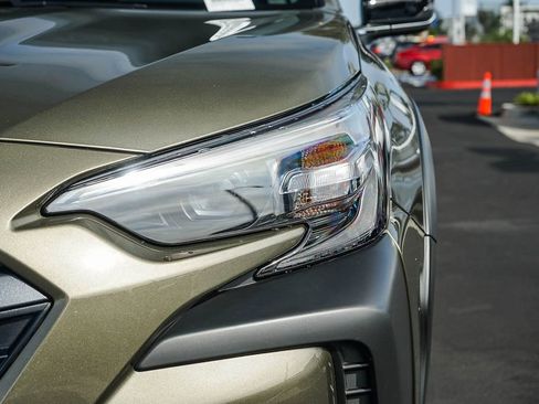 Certified 2025 Subaru Outback Premium image 10