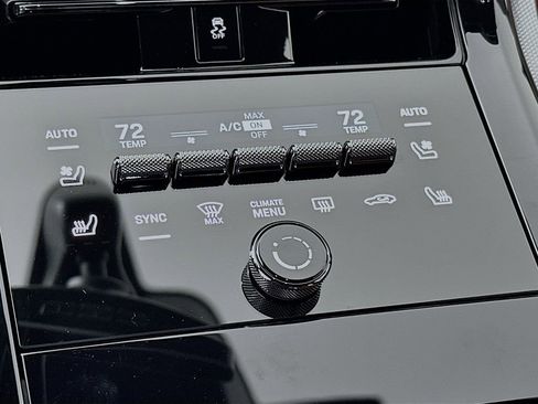 New 2026 Porsche Panamera 4 image 23