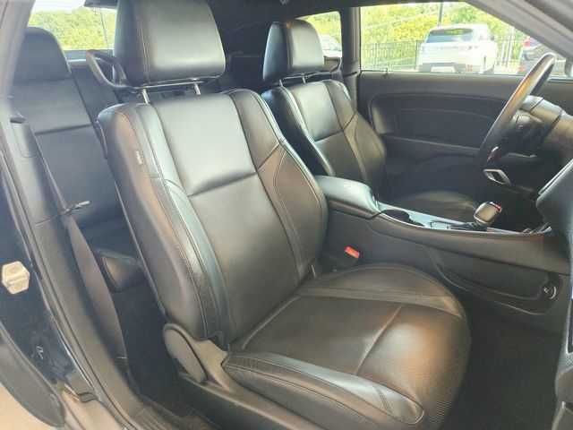 Used 2015 Dodge Challenger R/T Plus RWD image 20