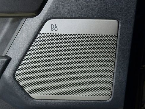 Used 2022 Ford F150 Lariat w/ Equipment Group 502A High image 23