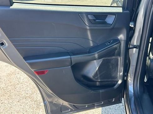 Used 2025 Ford Escape Active image 14
