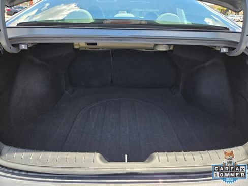 Used 2025 Hyundai Elantra Limited FWD image 21
