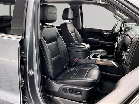 Used 2020 GMC Sierra 1500 Denali w/ Denali Ultimate Package AWD/4WD image 7