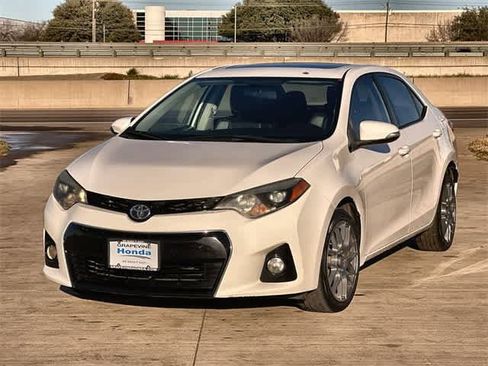 Used 2014 Toyota Corolla S image 2