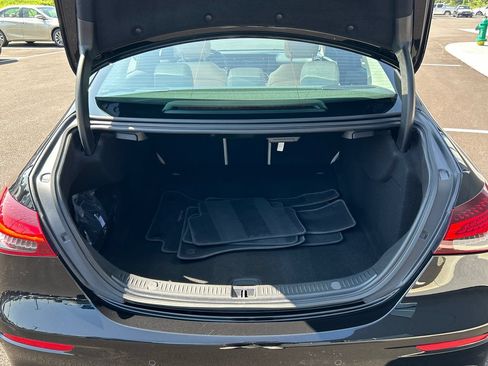 Used 2023 Mercedes-Benz E 450 4MATIC Sedan image 8