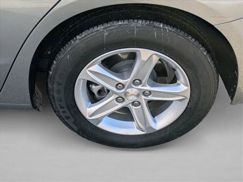 Used 2023 Chevrolet Malibu LS image 24