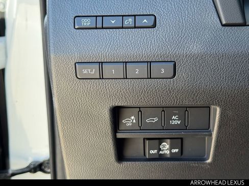 Used 2024 Lexus GX 550 550 Luxury+ w/ Cold Area Package image 14