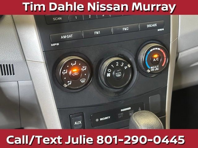 Used 2013 Toyota Corolla L FWD image 26