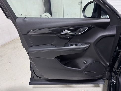 Used 2023 Buick Envision Essence w/ Sport Touring Package image 10