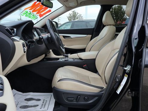 Used 2022 INFINITI QX50 Essential image 7