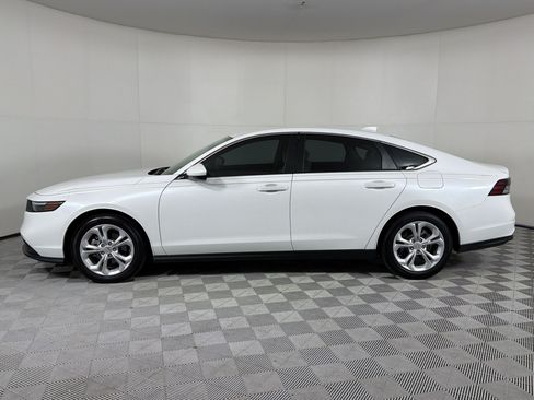 Used 2025 Honda Accord LX image 2