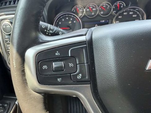 Used 2022 Chevrolet Silverado 1500 LT Trail Boss w/ LT Trail Boss Premium Package AWD/4WD image 25