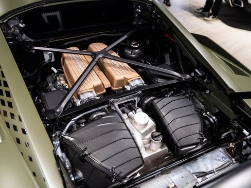 Used 2022 Lamborghini Huracan STO image 40