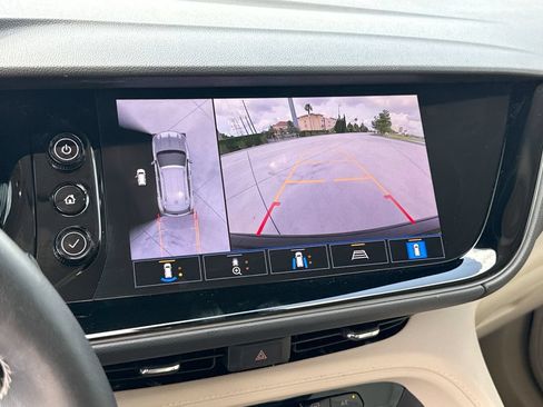 Used 2021 Buick Envision Avenir FWD image 24