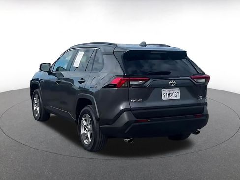 Used 2025 Toyota RAV4 XLE image 11