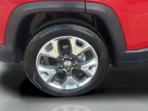 Used 2018 Jeep Compass Limited w/ Navigation Group FWD image 34